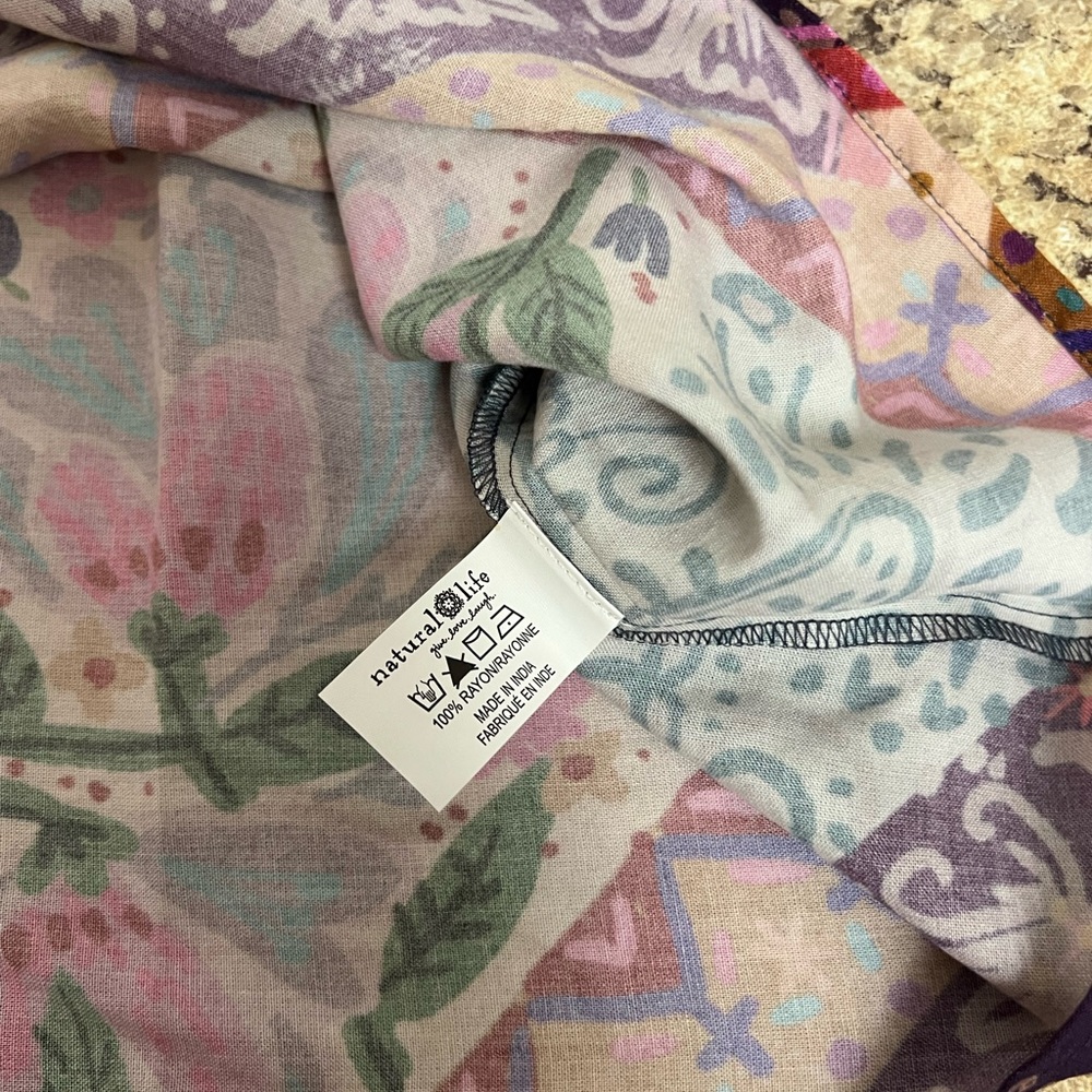 NWT NATURAL LIFE Multicolor Patchwork oversized V-Neck Blouse shirt top - Picture 9 of 9